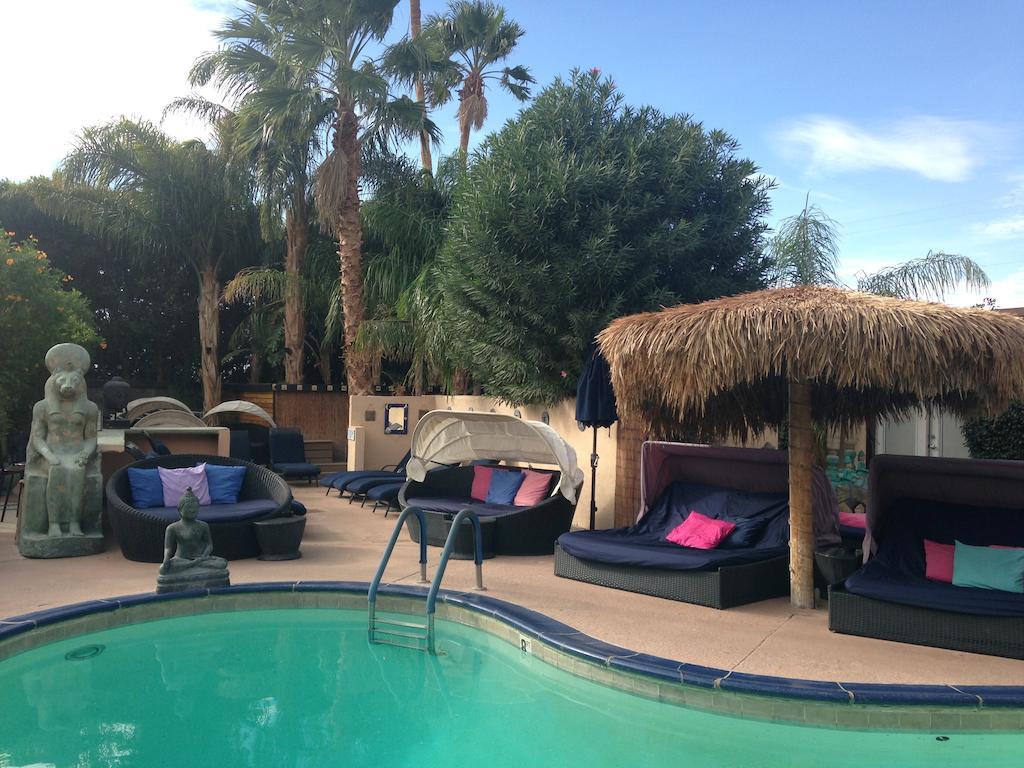 Sea Mountain Nude Resort & Spa Hotel - Adults Only Desert Hot Springs Exterior photo